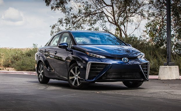 2016-toyota-mirai-inline4-photo-661702-s-original.jpg