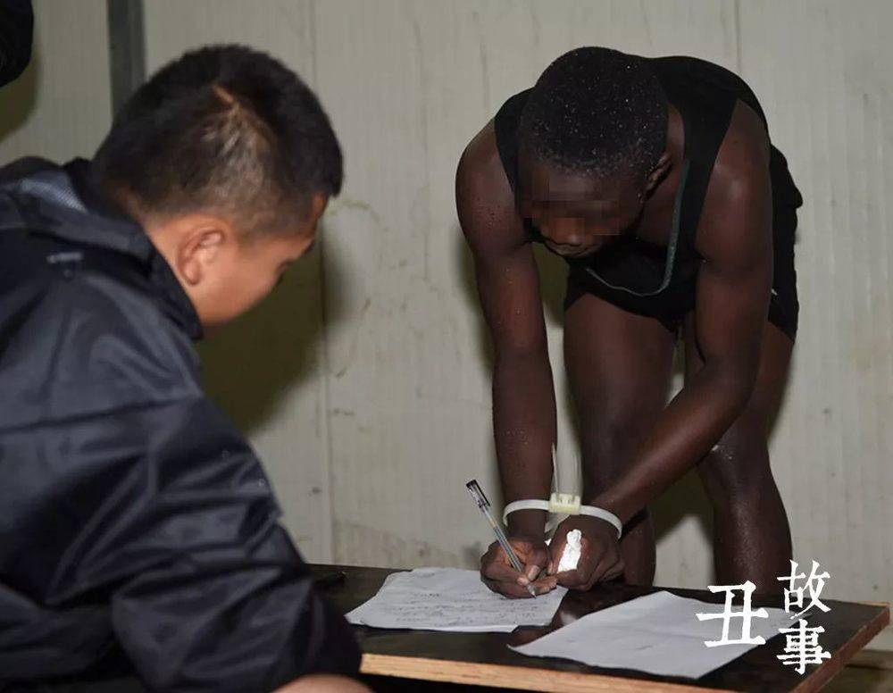 中国维和警察在非洲：活着回去，成了最大的愿望