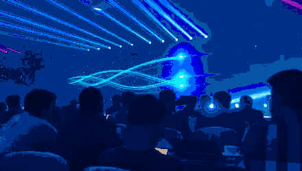 图片上传中...