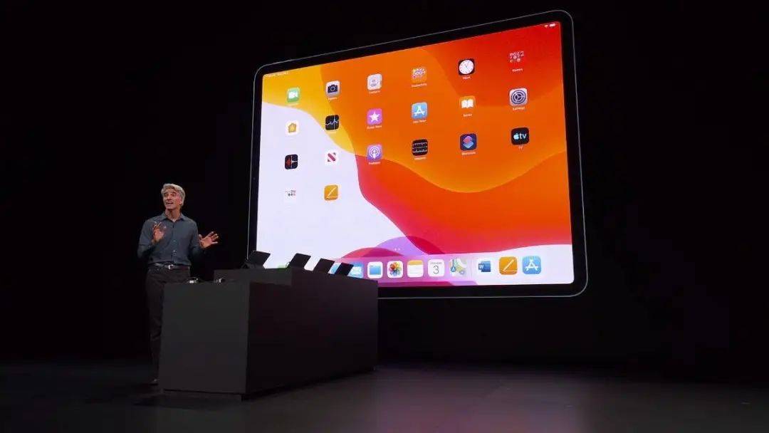 苹果“顶配”功能下放，老款iPad Pro史诗级更新-虎嗅网