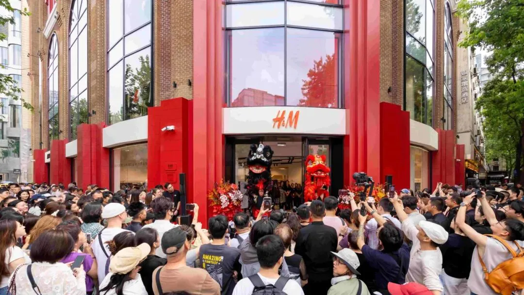 NikeSKIMS们入场,商场次主力店缺口,正被“功能型生活方式品牌”补上