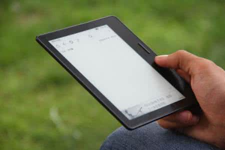 旗舰 Kindle 被中国亚马逊抛弃，是卖得太贵还是国内电子书市场不行了?