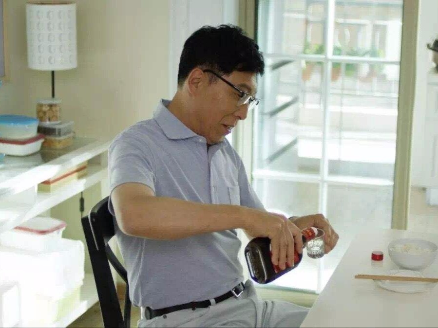 喝鸿茅药酒，缴智商税