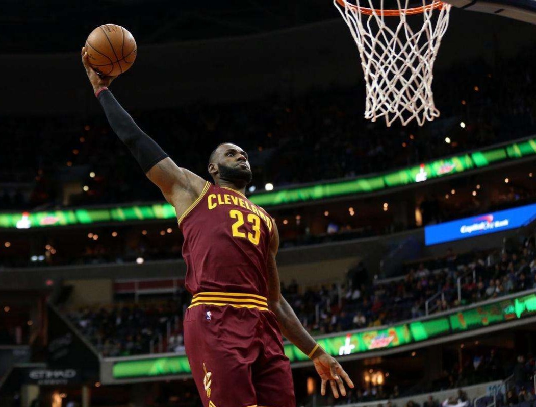 如何防住勒布朗·詹姆斯？这是AI给出的回答-虎嗅网, image size:1051x797