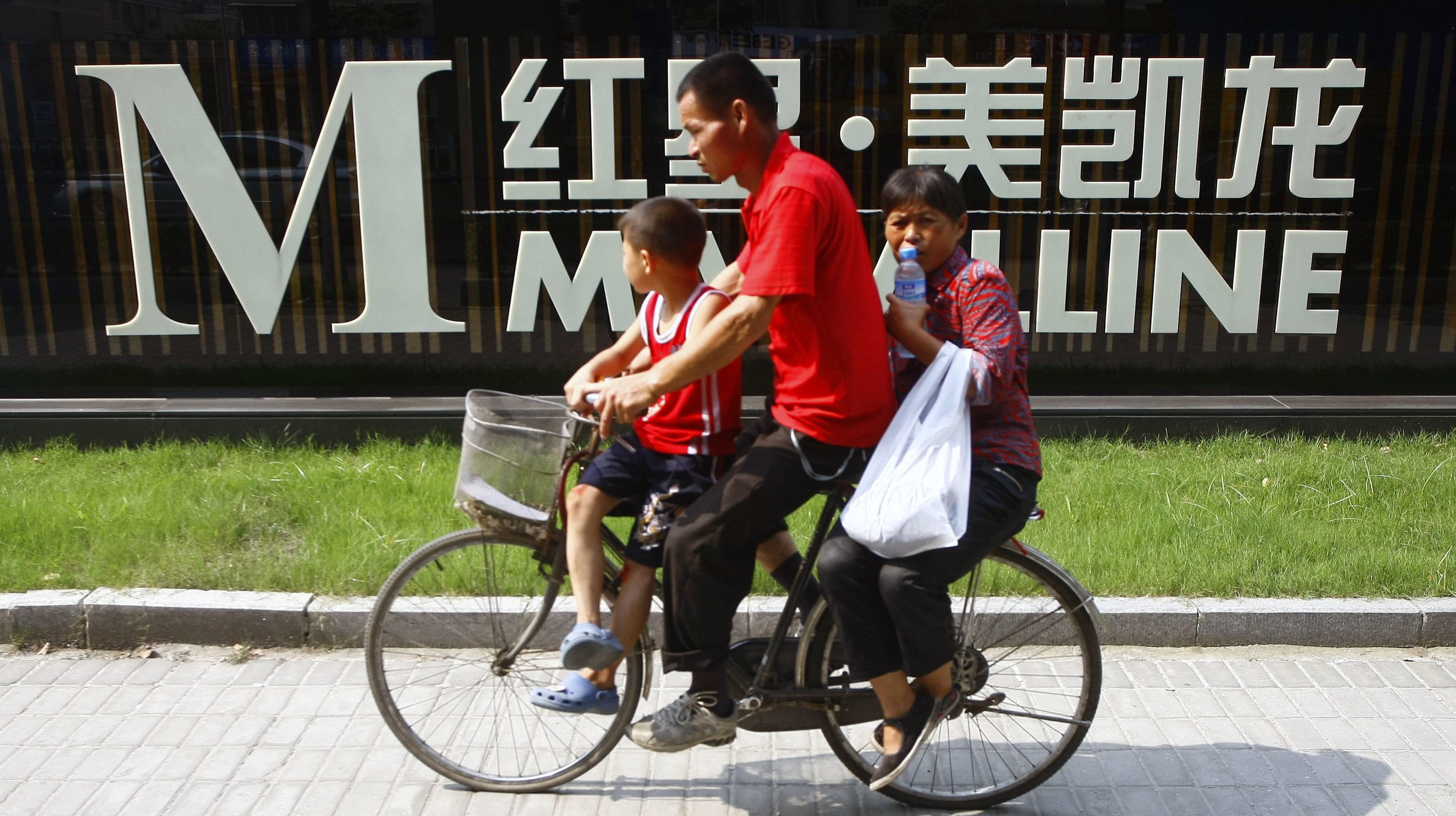 一颗“红星”向阿里