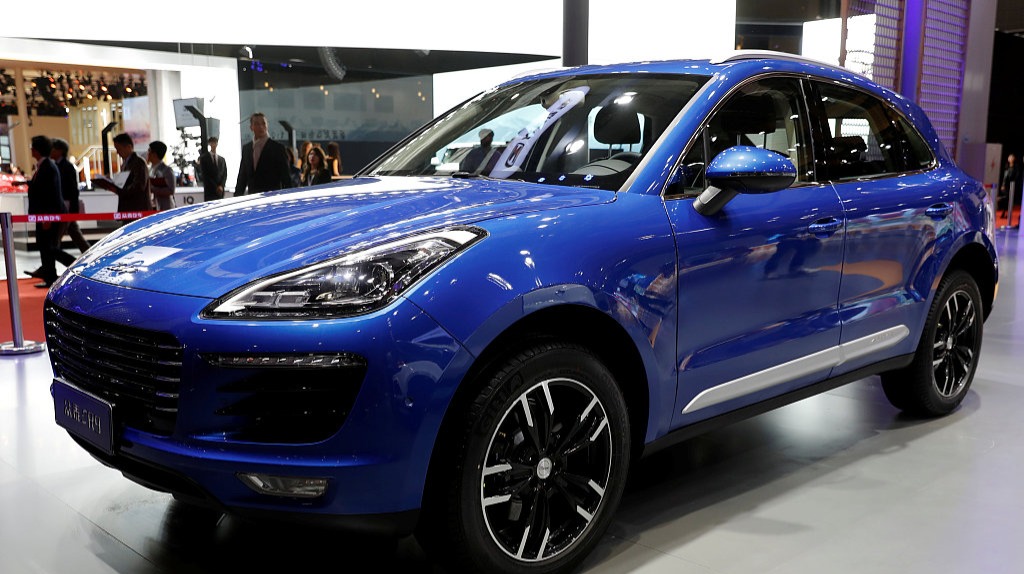 悬崖边的“保时泰”