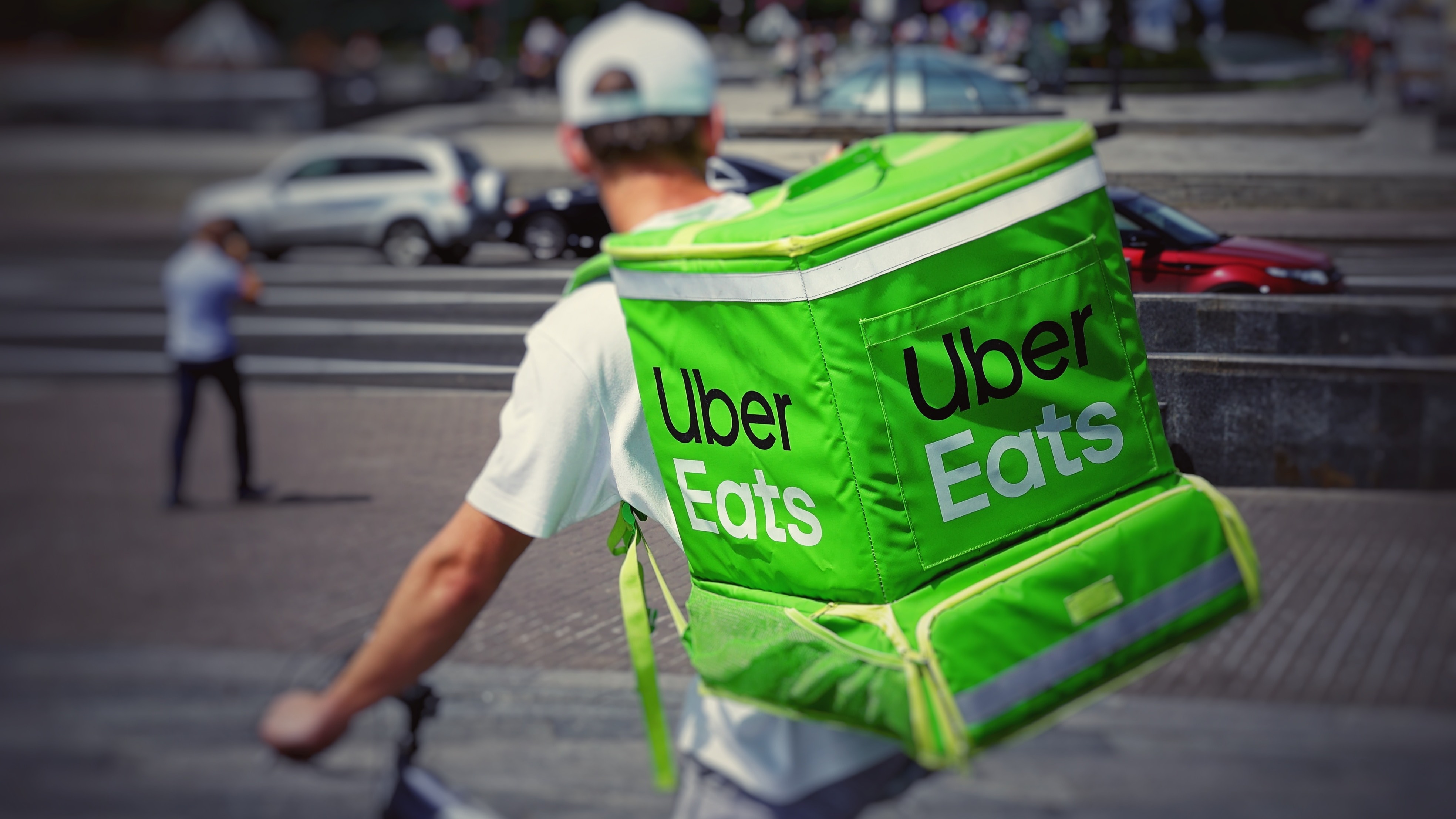 超25亿美元，Uber创始人套现离场，留给孙正义一个烂摊子-虎嗅网