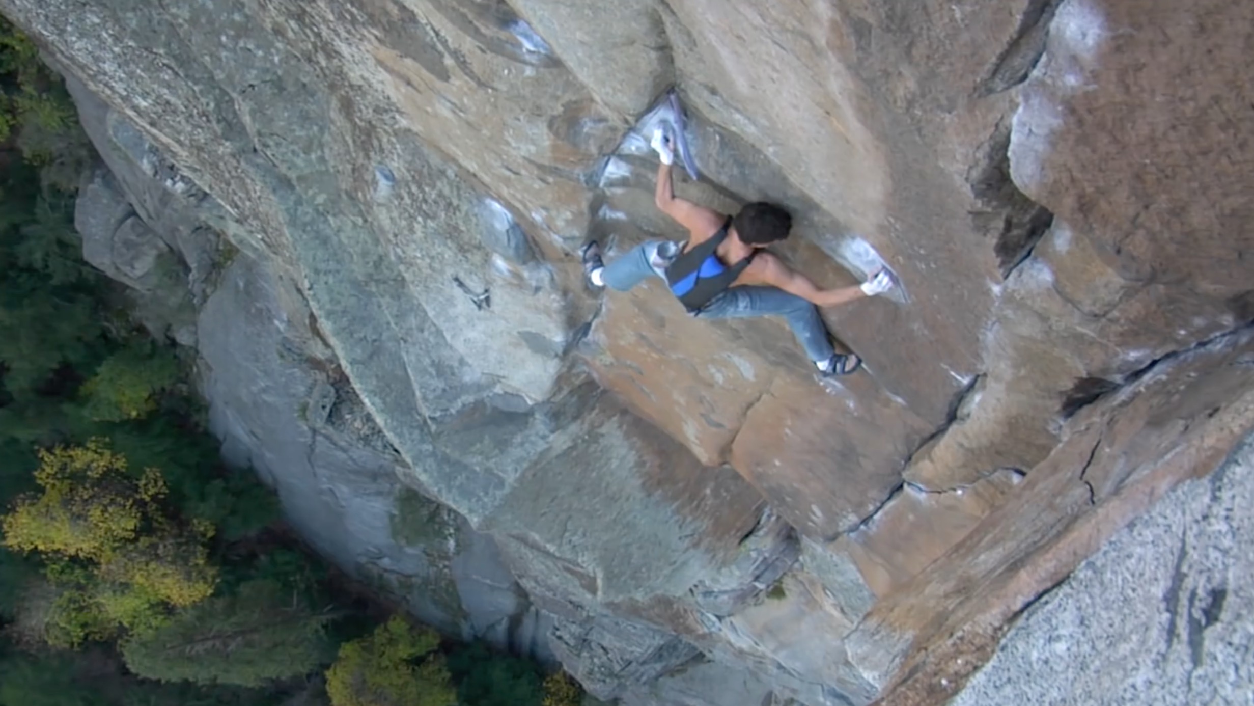 徒手攀岩：死亡率50%的极限运动-虎嗅网, image size:2463x1386