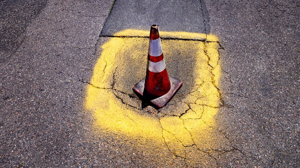 股市已经跌出了一个黄金坑？