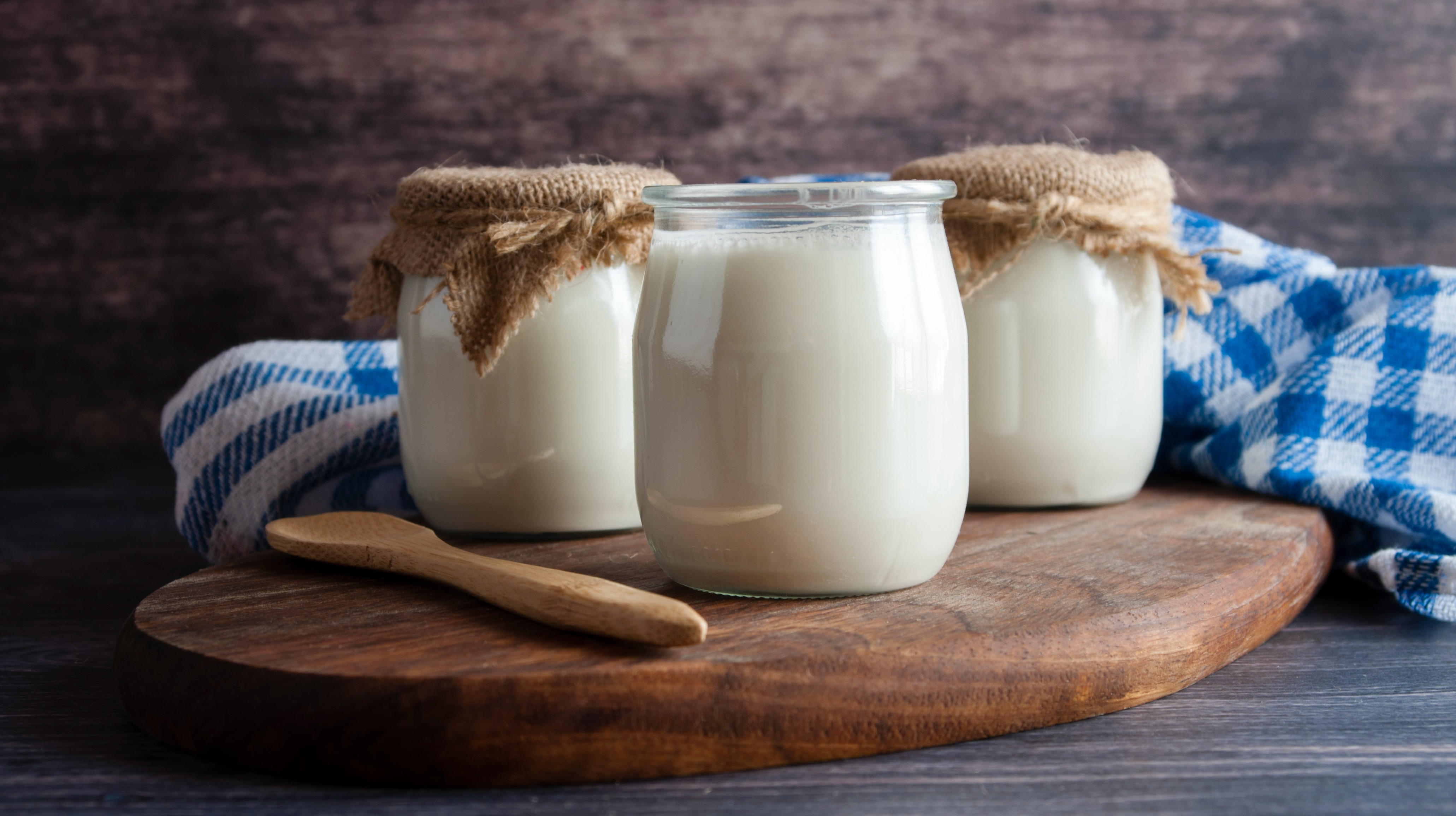 小市值乳企率先拉升，乳制品板块要来行情吗？| 行研