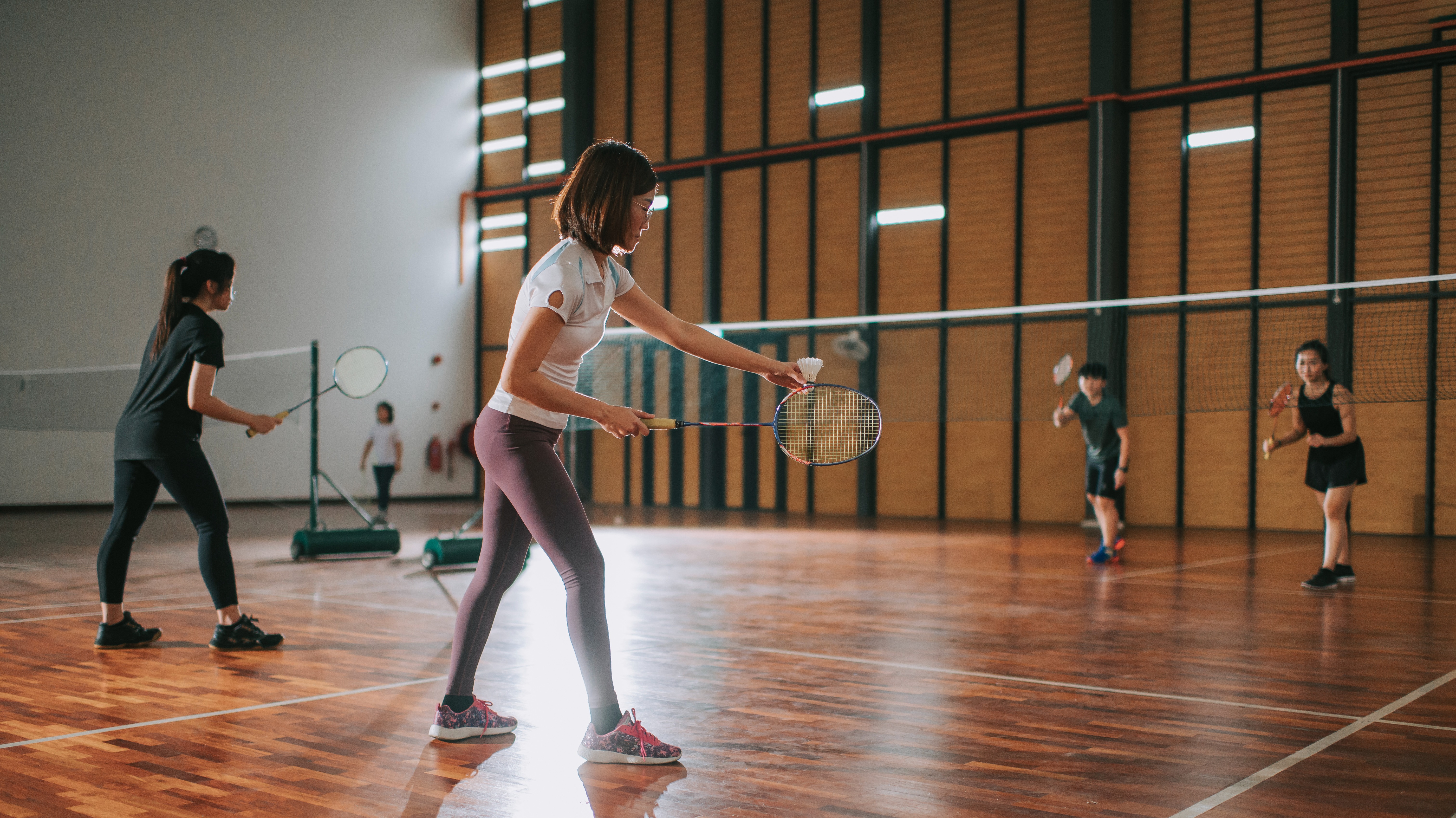 比黄金增值还快的是羽毛球？