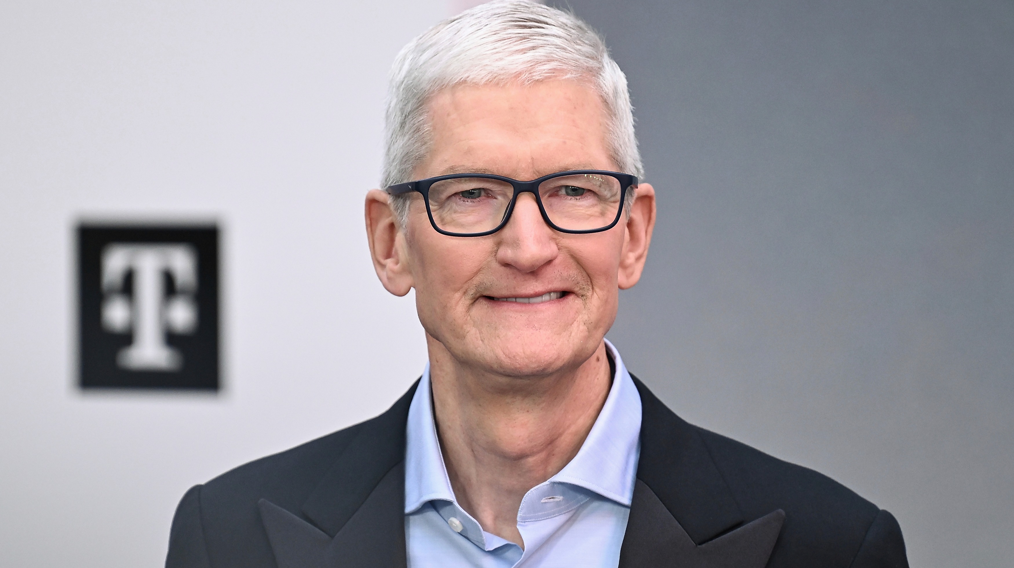 库克你赶紧退休，放过苹果吧