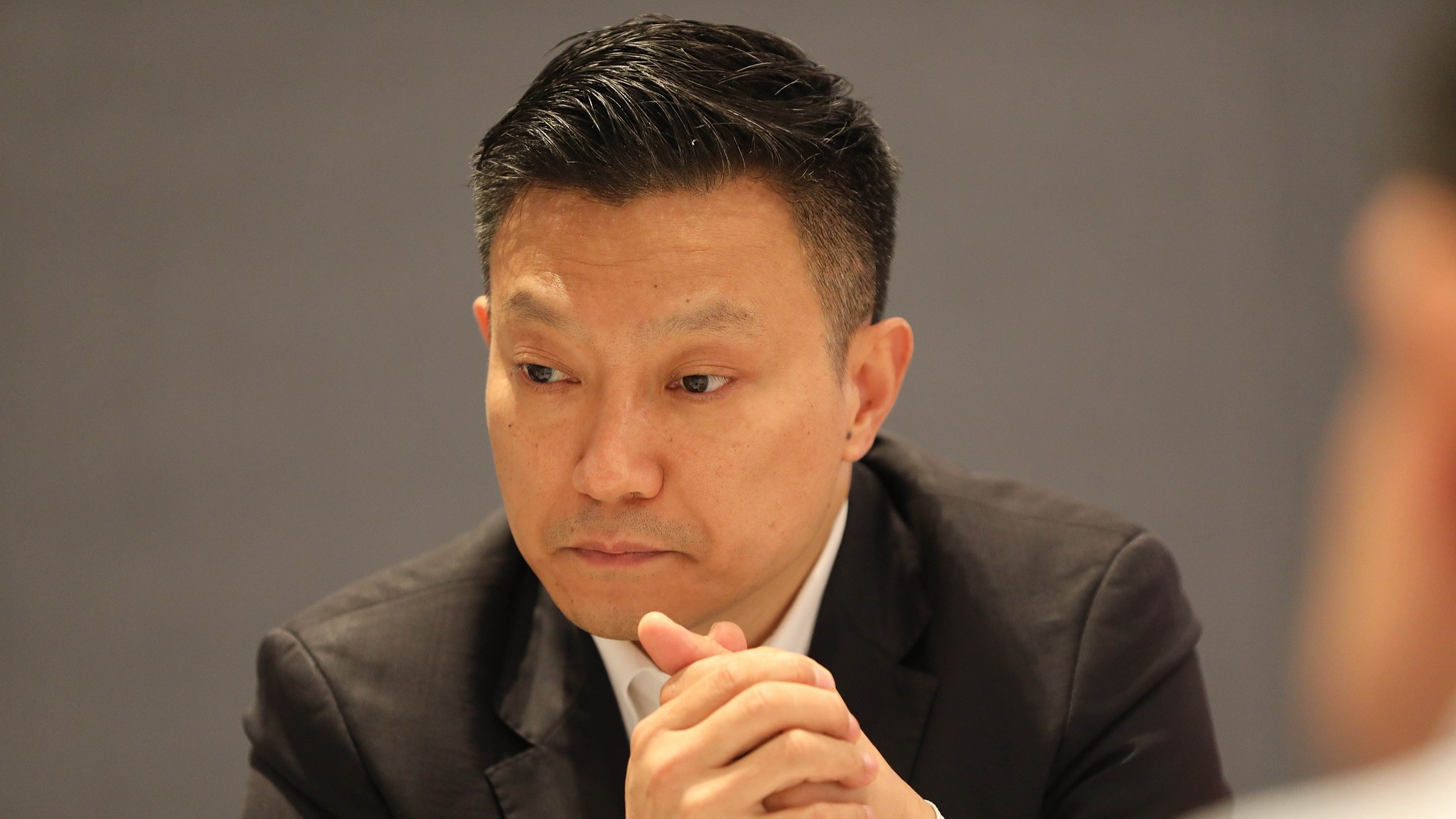 需要“体检”的是爱康国宾，且不能走几百块的套餐