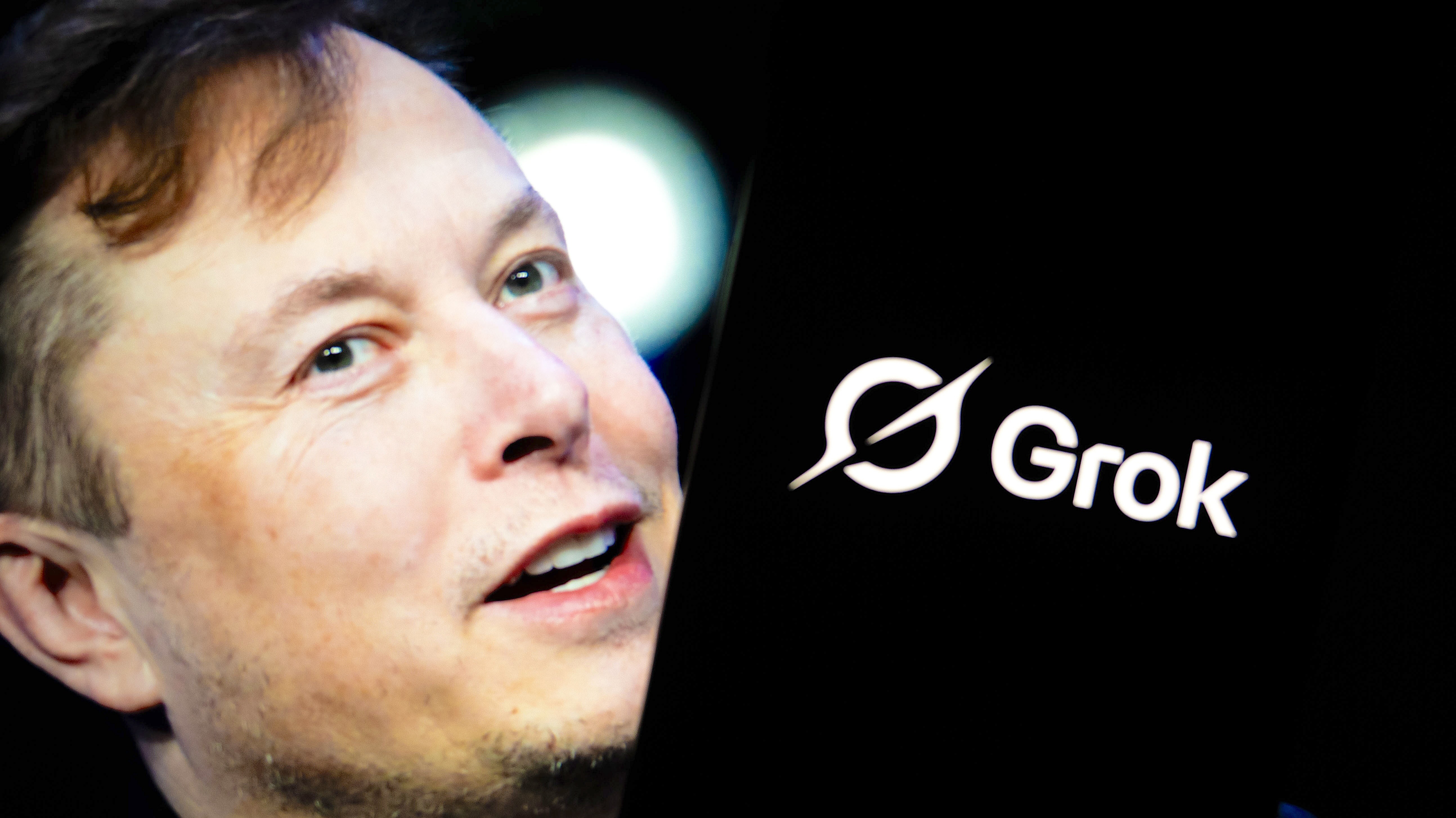 马斯克AI帝国痛失大将，就像“送孩子上大学后开车离开”