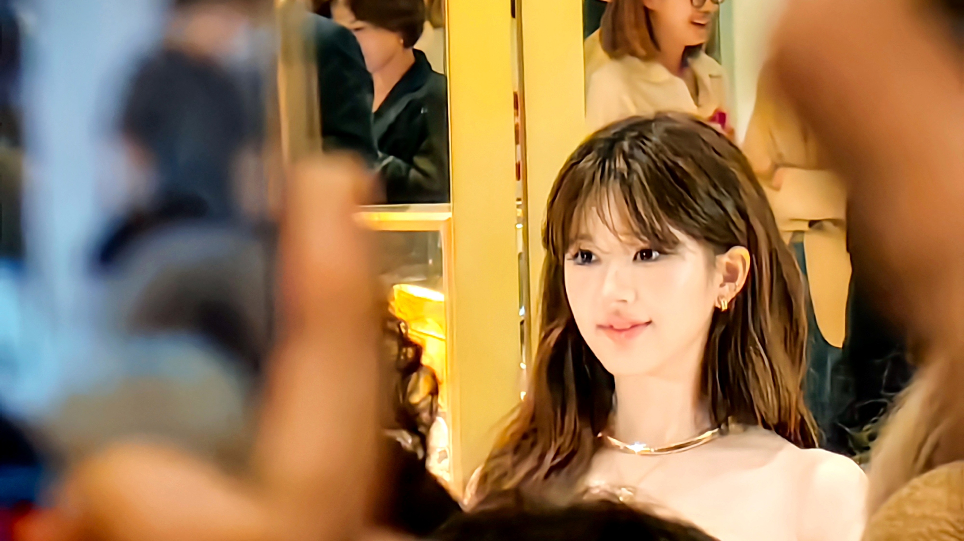 《许我耀眼》的不纯爱实验，成了还是败了？