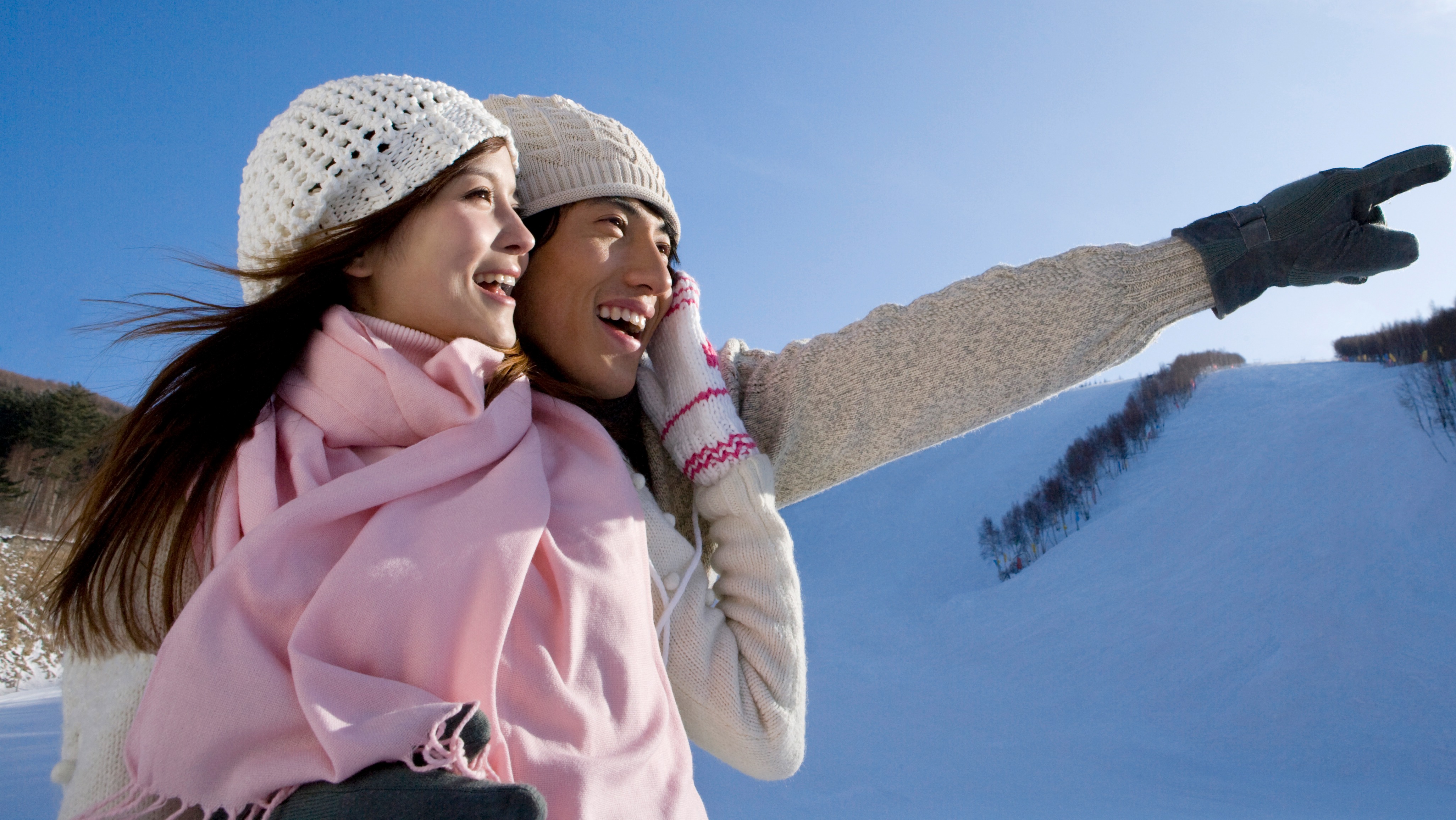 情侶博主的楚門世界