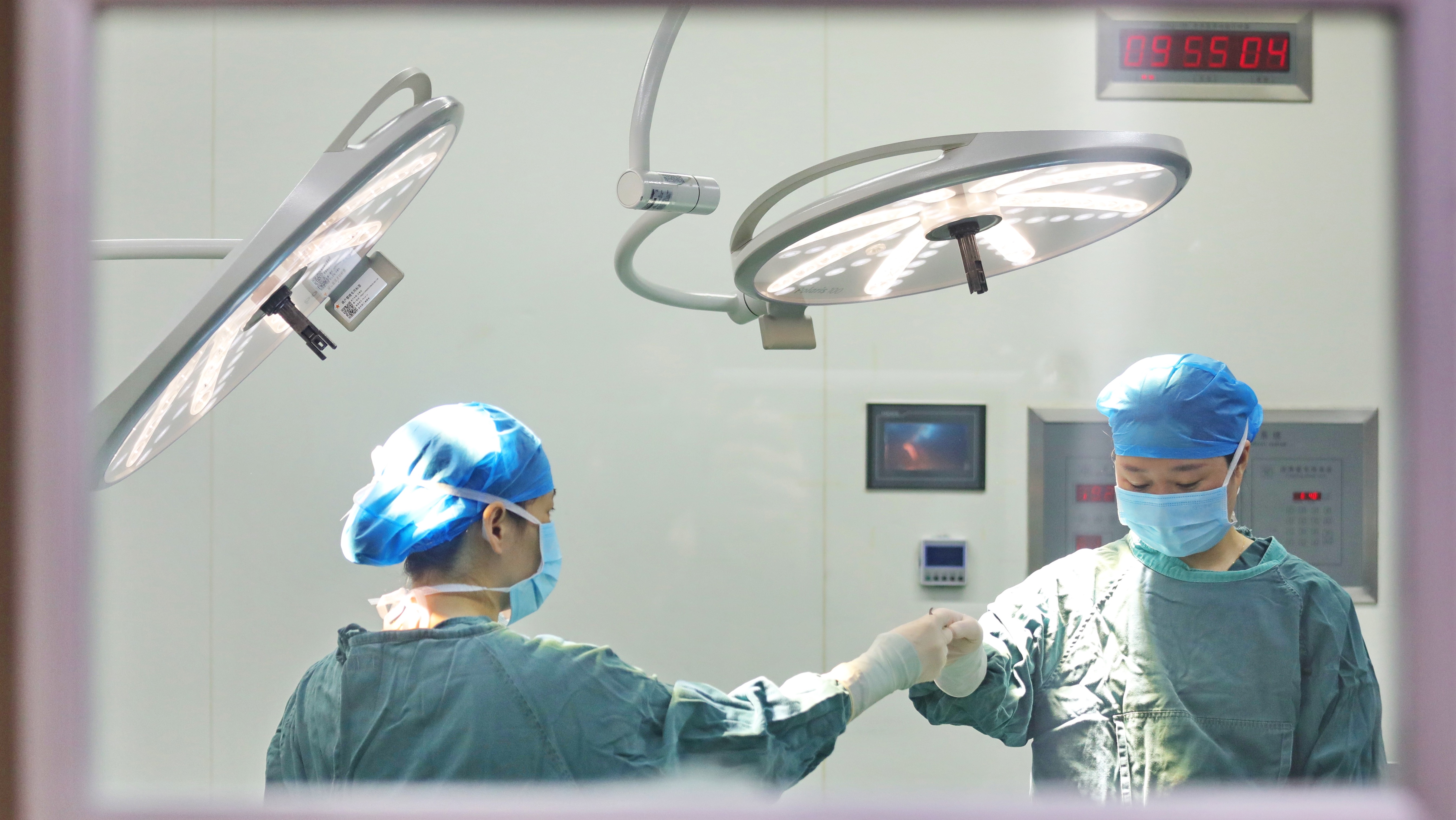 3针6万元“神药”翻车以后，百亿抗衰市场如何重生？