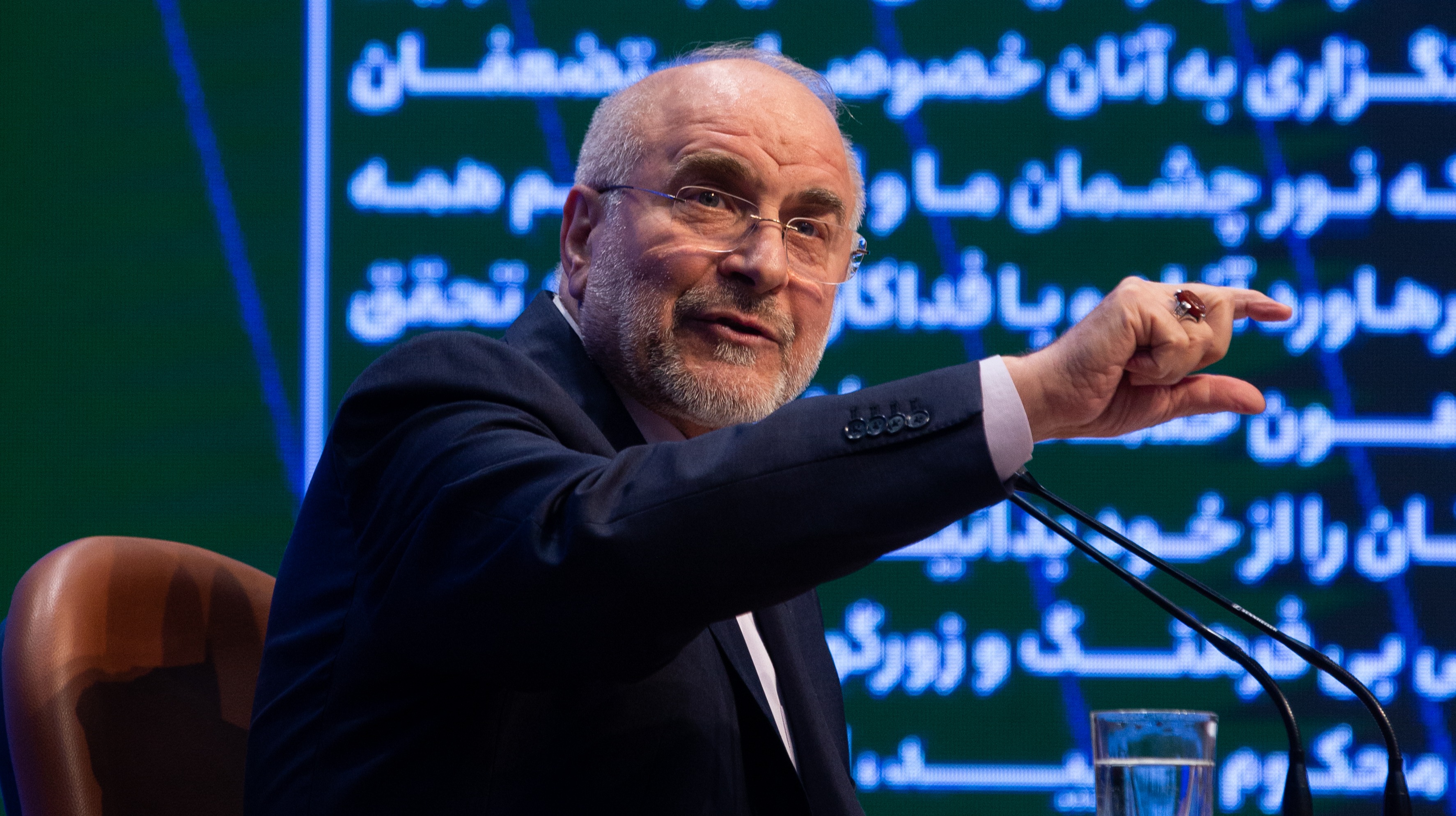 一个伊朗，各自表述