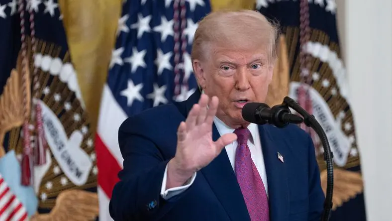 伊以冲突不断升级，特朗普在摇摆不定