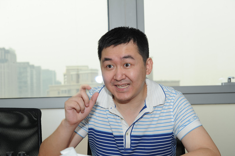 【早报】受各种靠谱不靠谱的收购入股消息影响？高德搜狐等股票欢快上涨